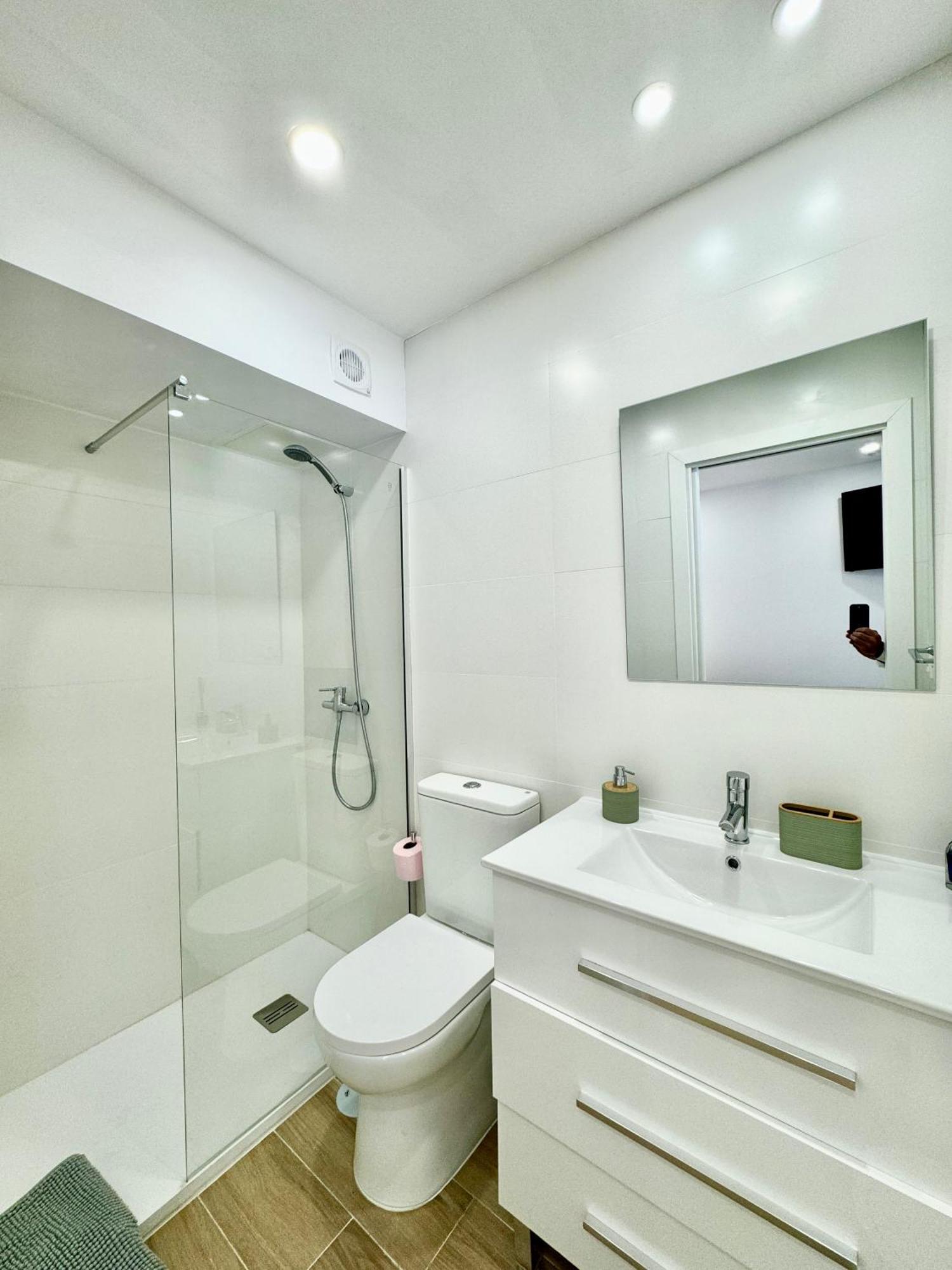 Amazing Seaside Studio By Eaw Homes Marbella Luaran gambar
