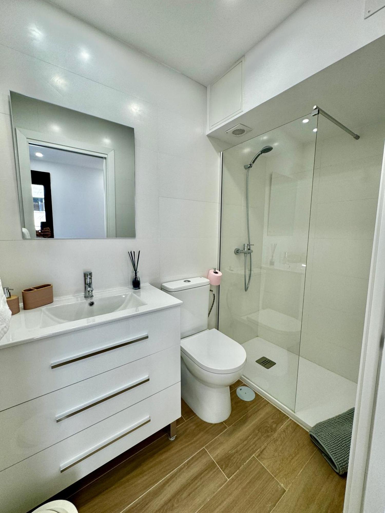 Amazing Seaside Studio By Eaw Homes Marbella Luaran gambar